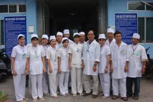 Tập thể khoa xét nghiệm