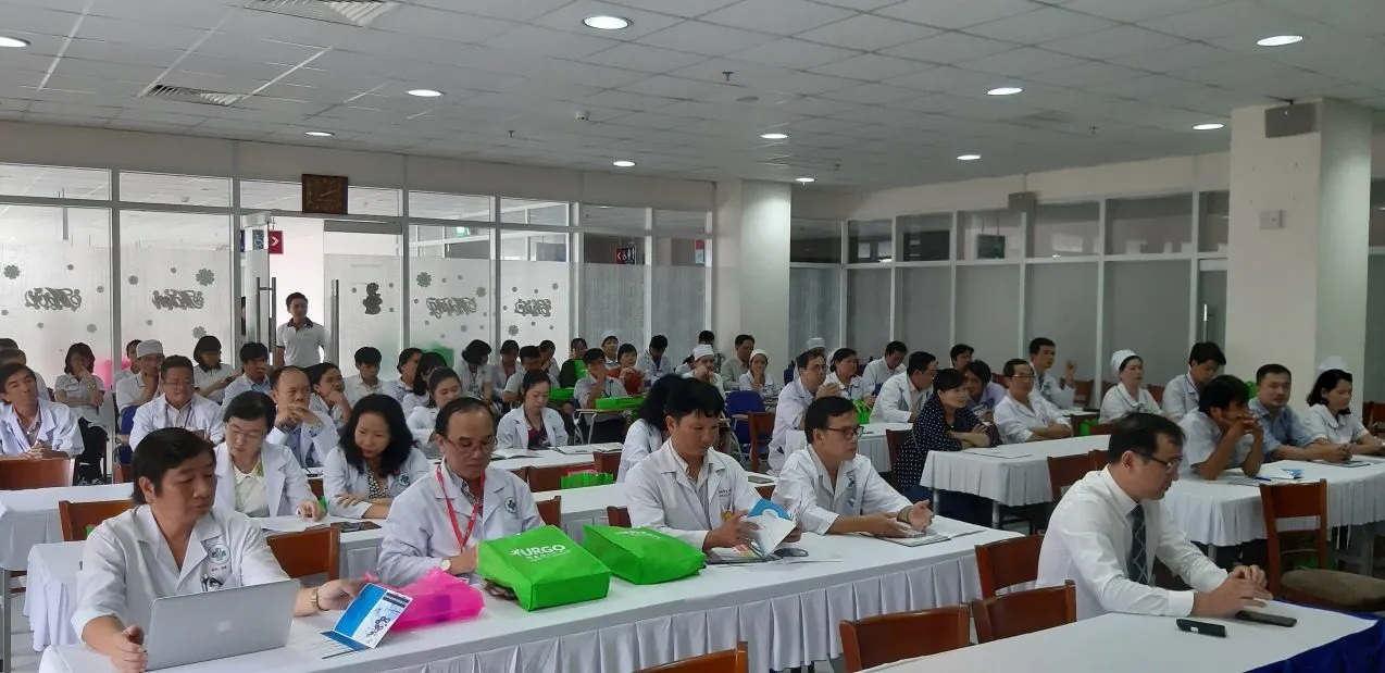 C:\Users\PDD-Sinh\Desktop\hinh bệnh vir6n\20181213_141344.jpg