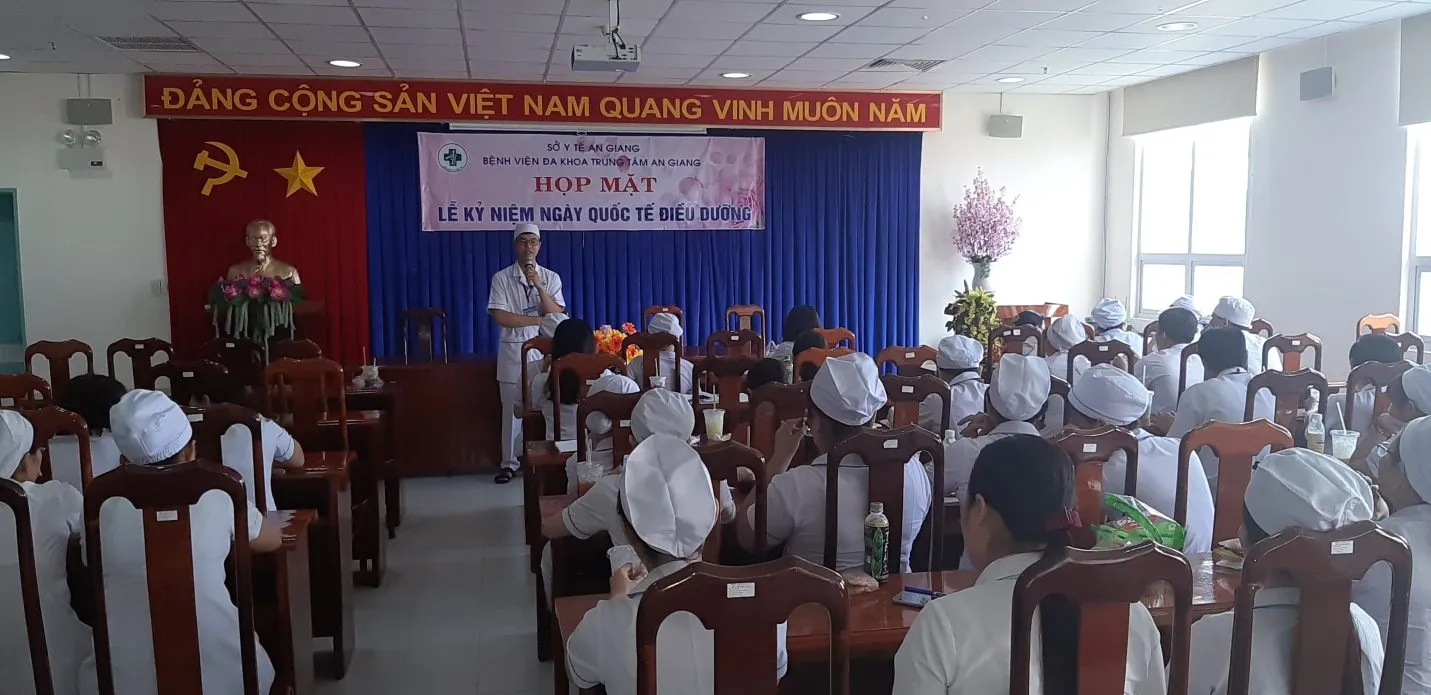 C:\Users\PDD-Sinh\Desktop\hinh bệnh vir6n\20190514_144123.jpg
