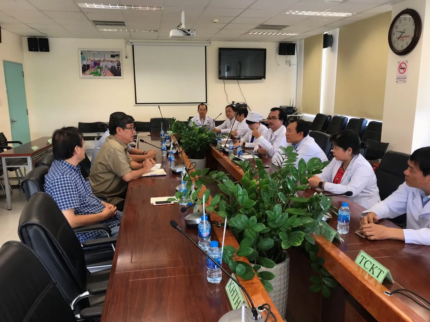 C:\Users\PQ6R\Desktop\Bài đăng Web\Khảo sát TOCE, TACE\ce0561232b24cf7a9635.jpg