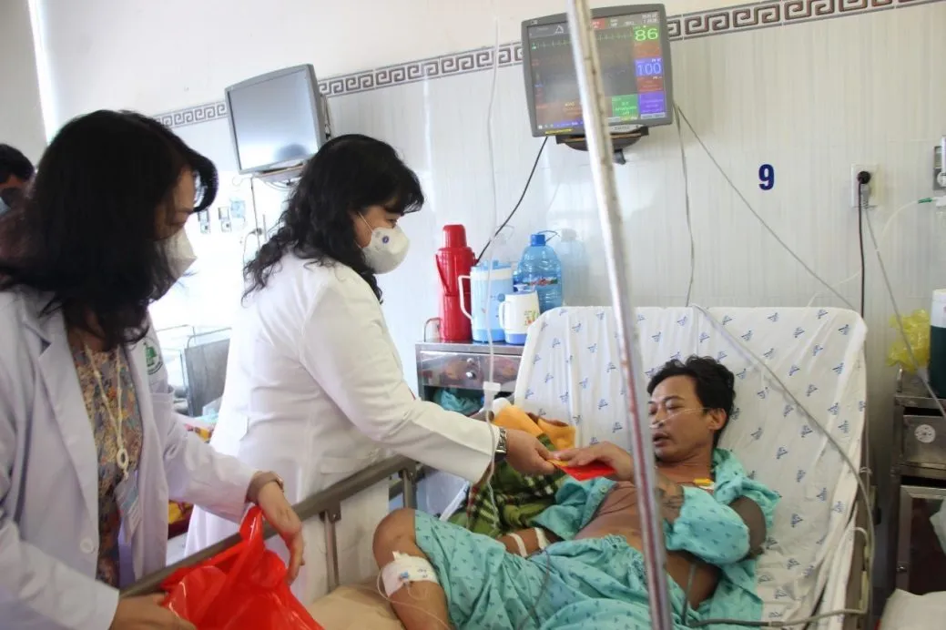 https://f10.photo.talk.zdn.vn/3752260716520945120/bb77cb1c579f9ac1c38e.jpg