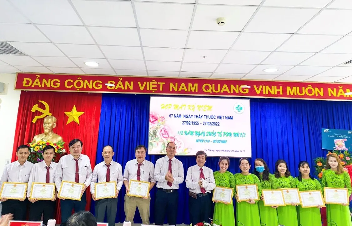 https://b-f12-zpc.zdn.vn/2721092757278343186/da6c000c9e0d5153081c.jpg