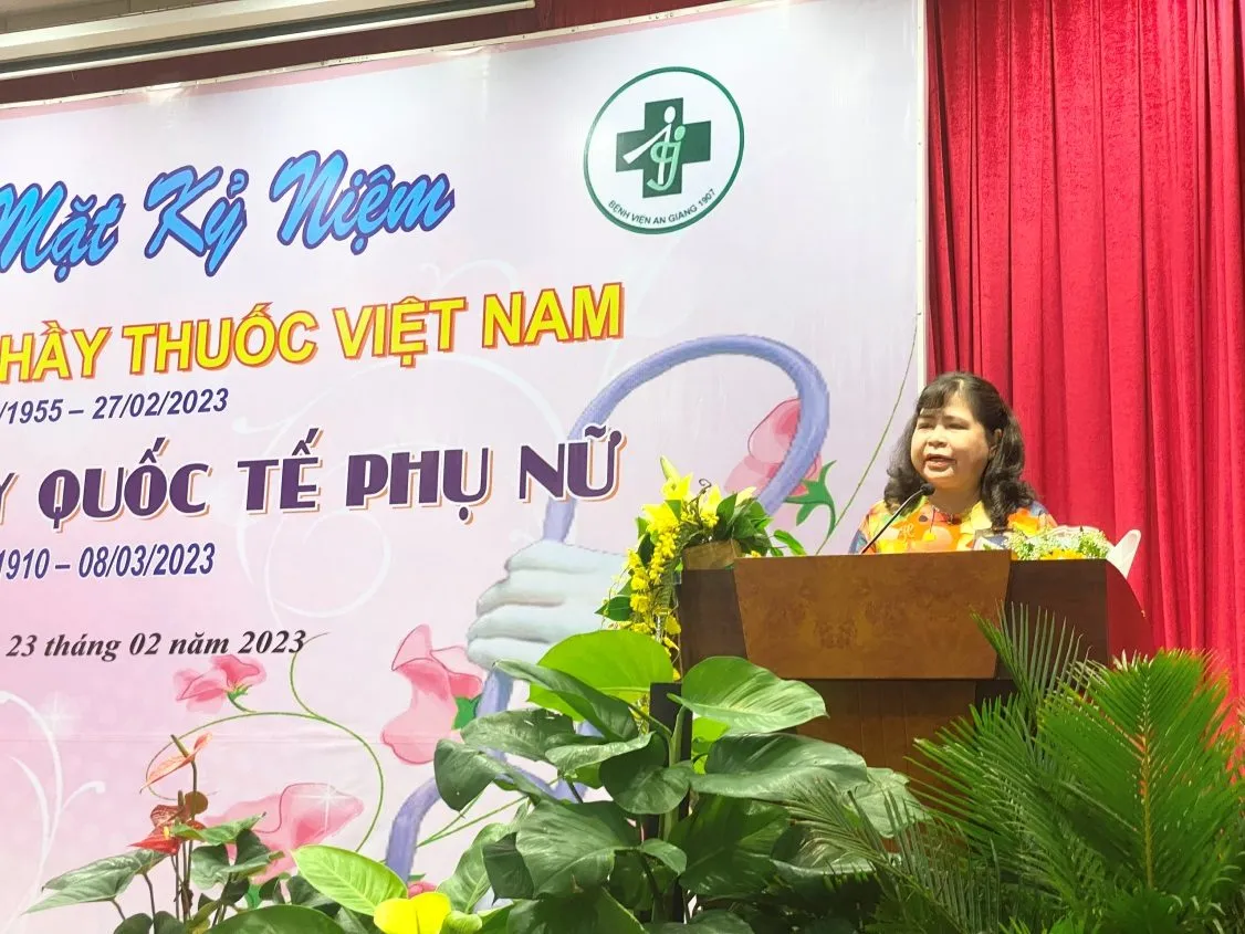https://b-f8-zpcloud.zdn.vn/3658675133499111100/fb90a70228f3f2adabe2.jpg