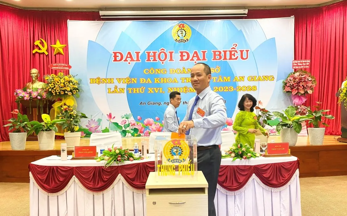 https://b-f9-zpcloud.zdn.vn/5530039854836534723/d2156a37ba00605e3911.jpg
