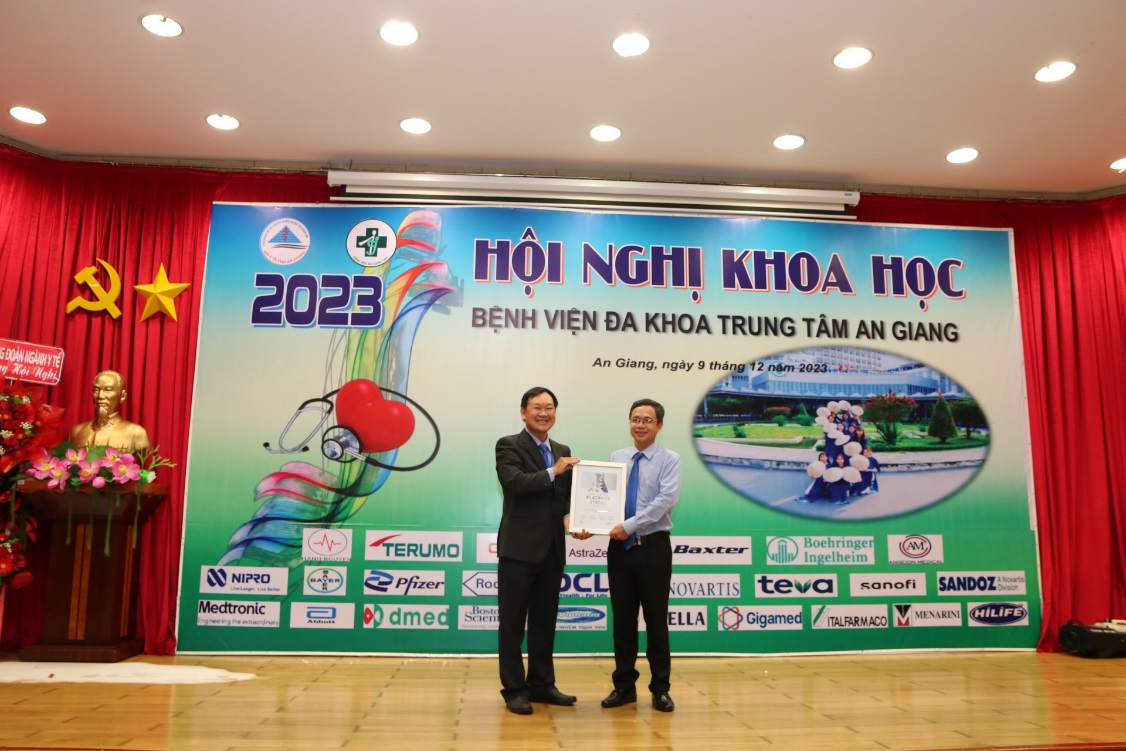 D:\FILE CỦA HUỆ\ảnh sự kiện 2023\Hội nghị khoa học kỹ thuật\c5d233ec5875f12ba864.jpg