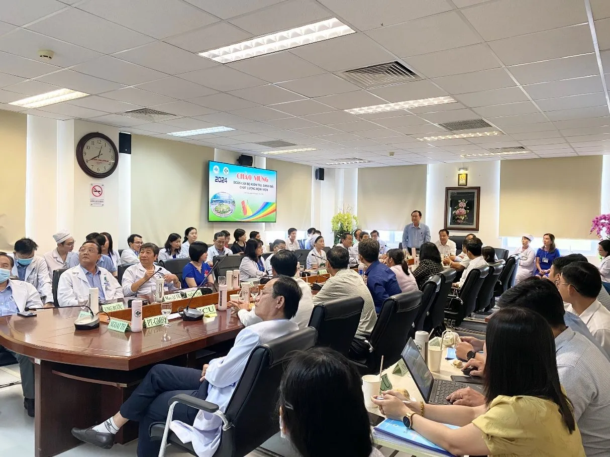 D:\FILE CỦA HUỆ\ảnh sự kiện 2023\Phúc tra Bệnh viện cuối năm\5ea246001474bf2ae665.jpg