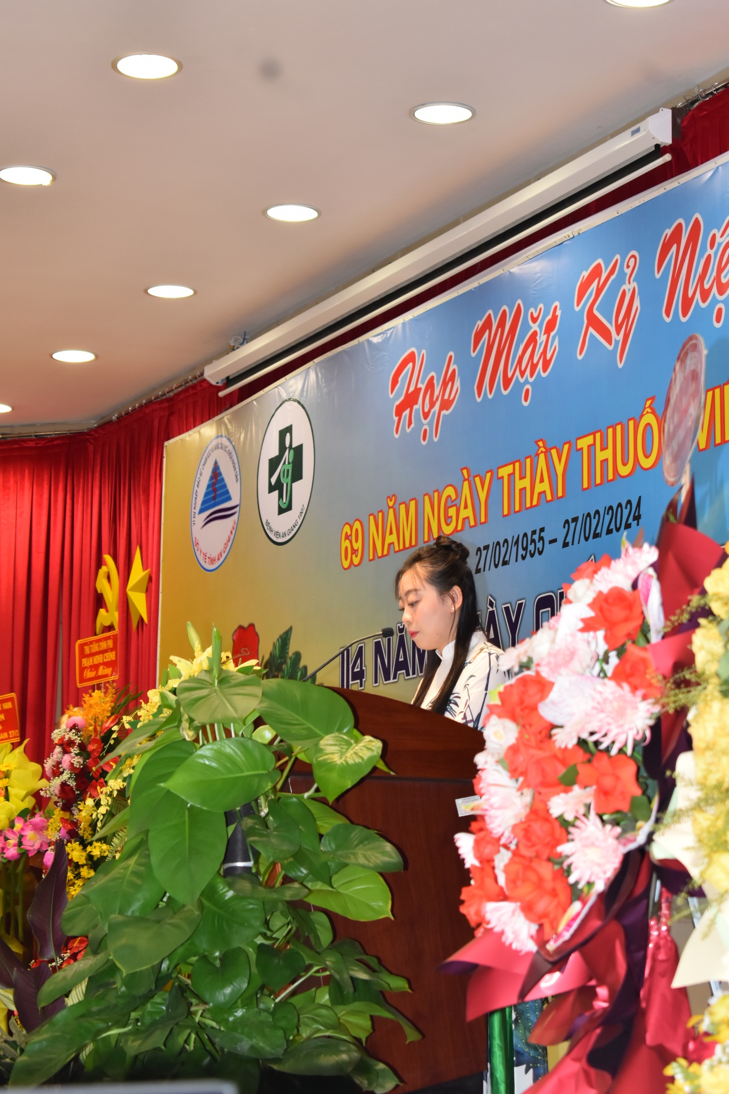 D:\FILE CỦA HUỆ\Ảnh sự kiện 2024\27.02\DSC_6874.JPG