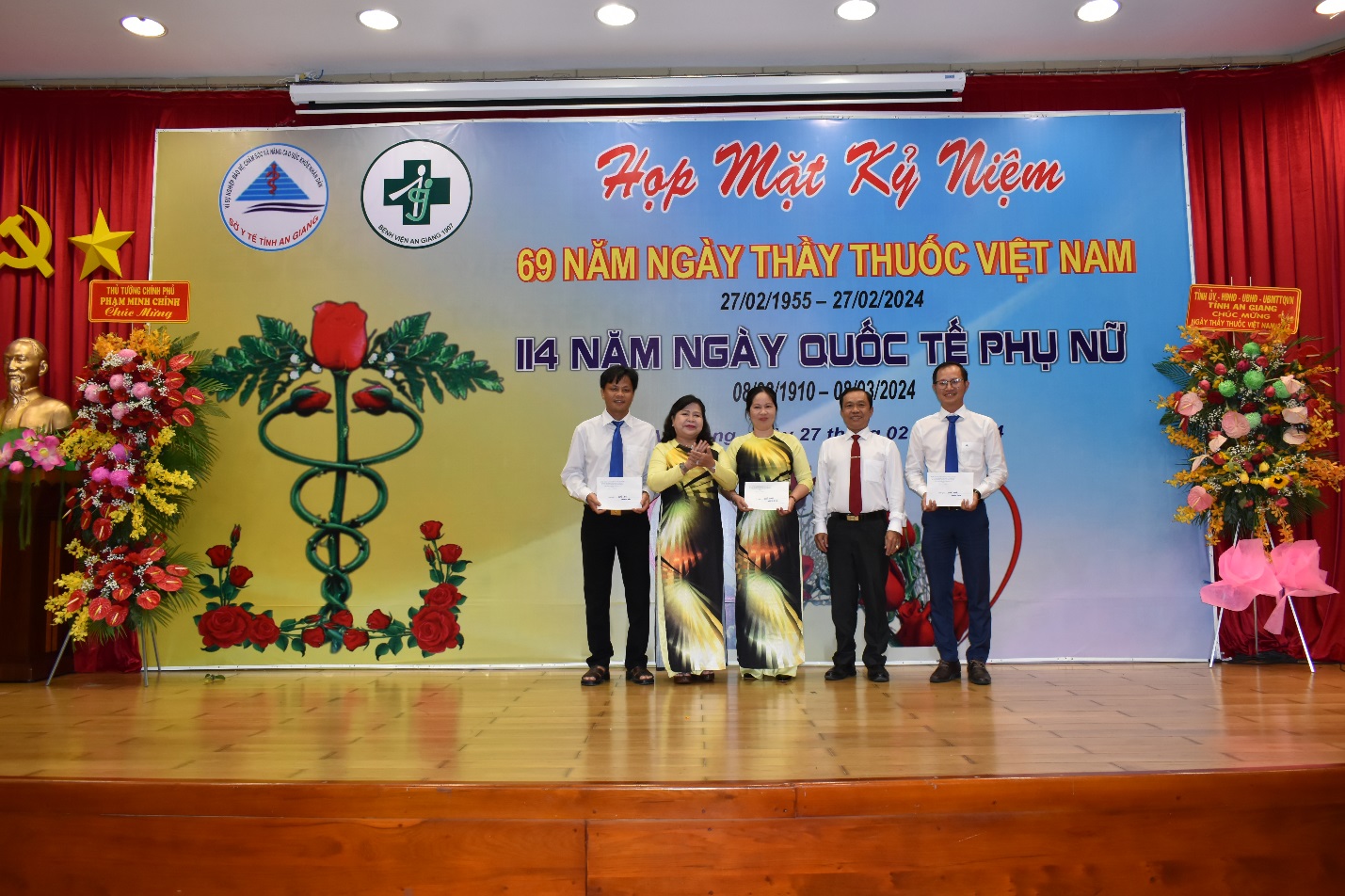 D:\FILE CỦA HUỆ\Ảnh sự kiện 2024\27.02\DSC_6927.JPG