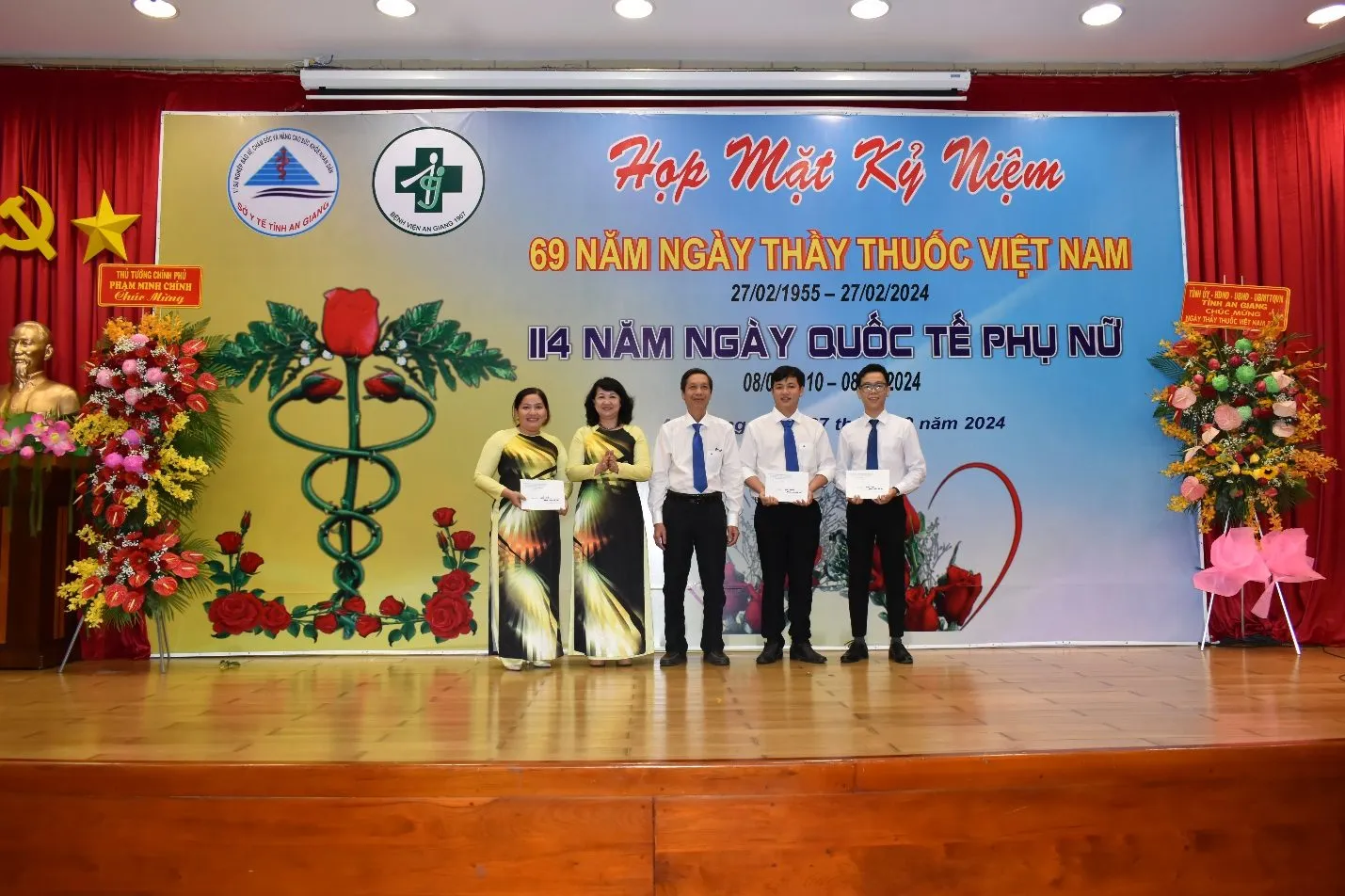D:\FILE CỦA HUỆ\Ảnh sự kiện 2024\27.02\DSC_6935.JPG