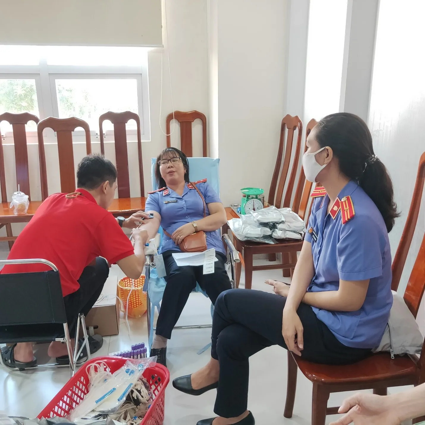 C:\Users\Administrator\Pictures\hiến máu đợt 1\4dcb53ad5663fa3da372.jpg