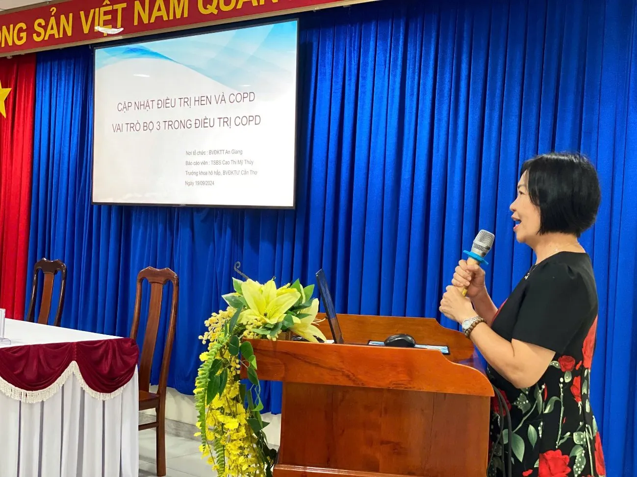 D:\FILE CỦA HUỆ\Ảnh sự kiện 2024\Hội thảo COPD\8a4b0a3d4d30eb6eb221.jpg