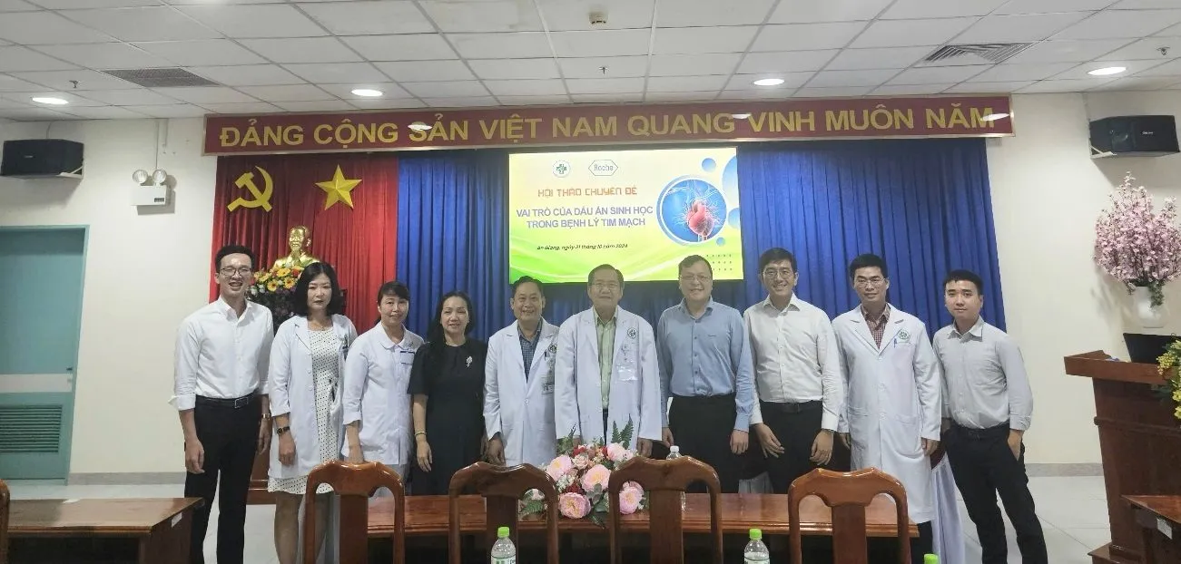 D:\FILE CỦA HUỆ\Ảnh sự kiện 2024\hội thảo vai trò dấu ấn sinh học trong bệnh lý tim mạch\z5988465471473_dd1c07c07261637c3118b50e53efbcea.jpg
