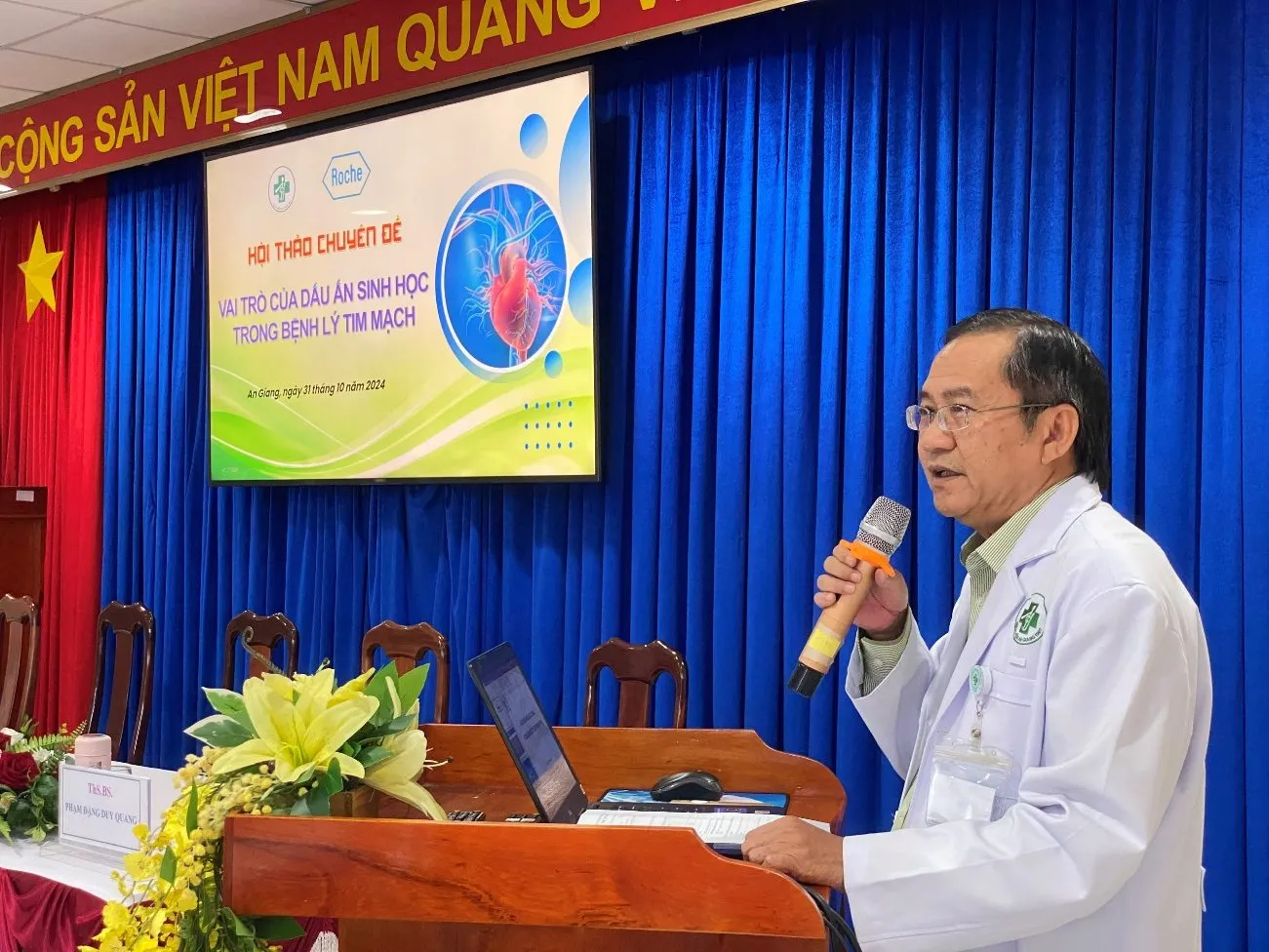 D:\FILE CỦA HUỆ\Ảnh sự kiện 2024\hội thảo vai trò dấu ấn sinh học trong bệnh lý tim mạch\z5988428229946_f3f5fe81b71e41188a0fa864d0e2762f.jpg