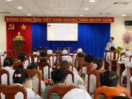 D:\FILE CỦA HUỆ\Ảnh sự kiện 2024\Tâoj huấn KSNK\z6021387433605_9a8cb0545524c121db7afdd8df09c4e5.jpg