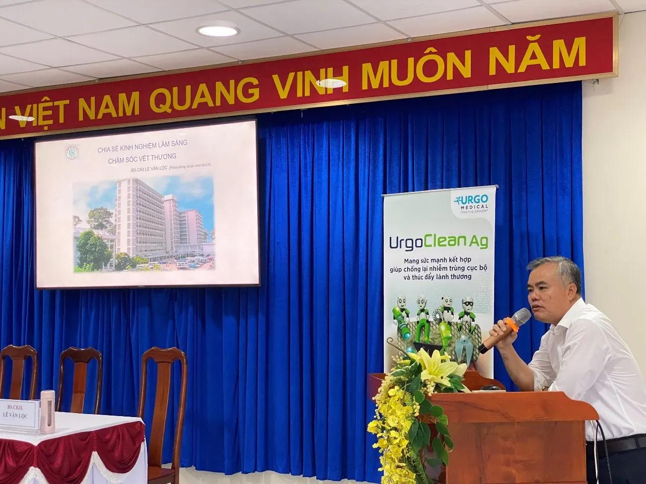 D:\FILE CỦA HUỆ\Ảnh sự kiện 2024\Hội thảo băng gạc urgo\z6164555783859_48ed929bfe7e41f329fb1eff0832fa42.jpg