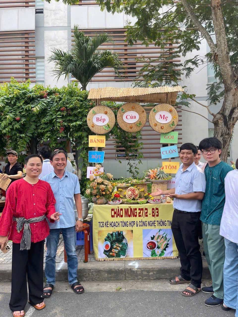 Hội chợ Văn hóa dân gian 12